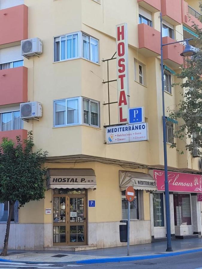 Pensión Mediterraneo Torre Del Mar Exterior foto